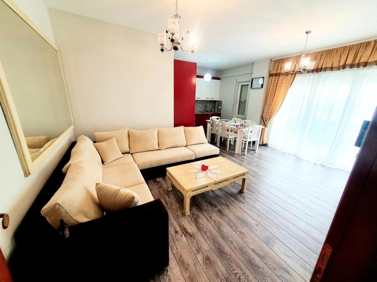 Apartment Me Qera Lungomare Mari