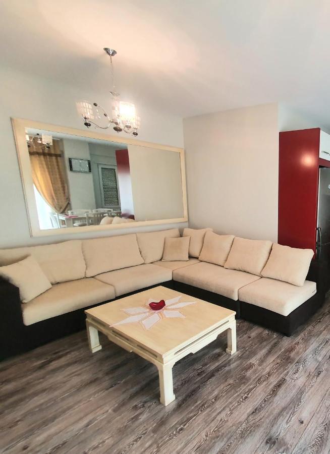 Apartment Me Qera Lungomare Mari
